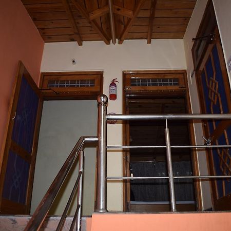 נייניטל Star Guest House מראה חיצוני תמונה